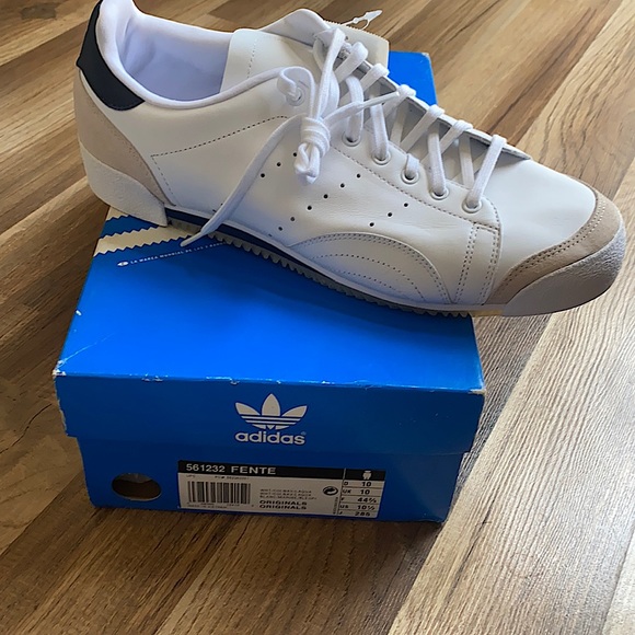 Adidas fente cheap